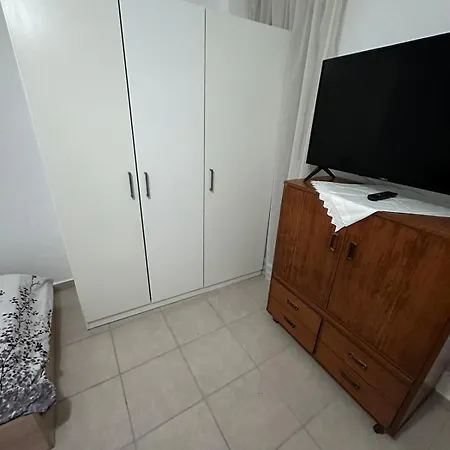Sikies Comfort Aprts With Balcony Salonicco Esterno foto