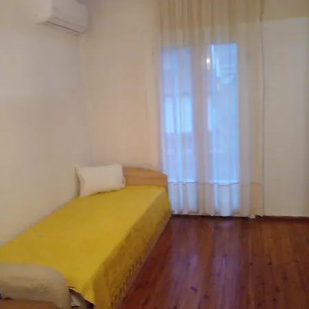 Sikies Comfort Aprts With Balcony Salonicco Esterno foto